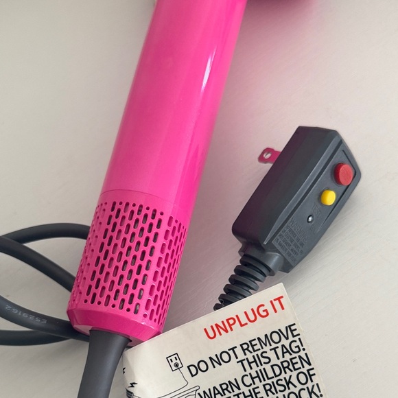 Tideway pink blow dryer - Picture 5 of 8